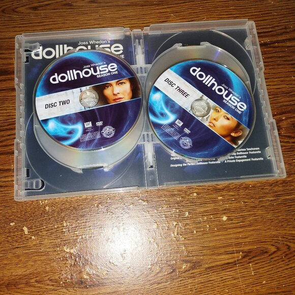 Dollhouse - Season 1 (DVD, 2009, 4-Disc Set) - Picture 3 of 5